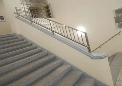 Turėklai mokykloms, darželiams, įstaigoms 23 Didzdvario gimnazija 001