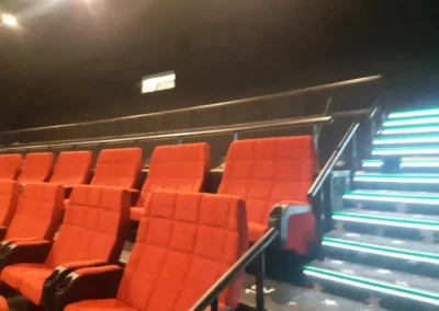 Turėklai mokykloms, darželiams, įstaigoms 36 Forum cinemas 004