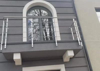 Turėklai mokykloms, darželiams, įstaigoms 72 Mickeviciaus 003