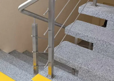 Turėklai mokykloms, darželiams, įstaigoms 76 NAkmene 002