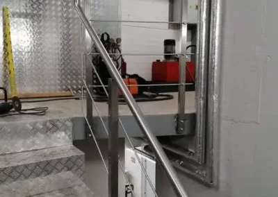 Turėklai mokykloms, darželiams, įstaigoms 93 NP tureklai 001