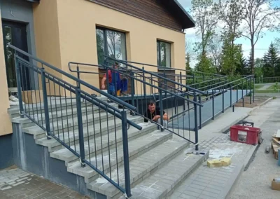 Neįgaliųjų pandusai ir turėklai 16 Neigaliuju panduso 001