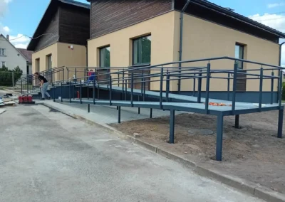 Neįgaliųjų pandusai ir turėklai 15 Neigaliuju panduso 002