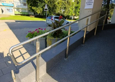 Neįgaliųjų pandusai ir turėklai 4 Neigaliuju tureklai 013