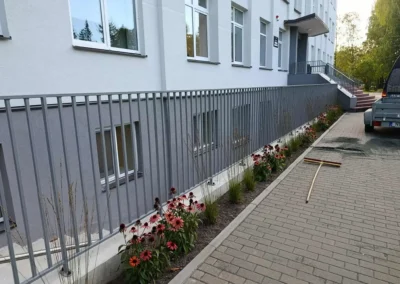 Turėklai mokykloms, darželiams, įstaigoms 124 Seduvos mokykla 010