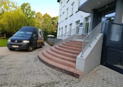 Turėklai mokykloms, darželiams, įstaigoms 125 Seduvos mokykla 011