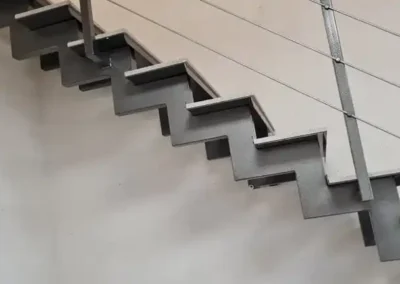 Laiptai ant metalinės konstrukcijos 89 Laiptai kaslita 003